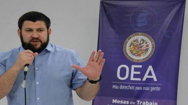 David Smolansky renunció a su cargo en la OEA