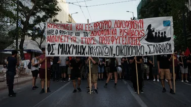 Protestan por el naufragio de migrantes que dejó más de 70 muertos