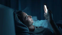 ¿Conoces qué es la nomofobia? Estos son los riesgos del miedo irracional a quedarse sin cobertura en el celular