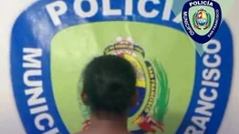¡Terrible! Trató de asfixiar a su hija de 12 años con este objeto