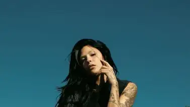 Carmen DeLeon se muestra "Borracha y cansada" Carmen DeLeon se muestra "Borracha y cansada"