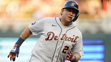 Miguel Cabrera conecta otro doble y se acerca a estos lugares históricos en Grandes Ligas