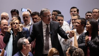Canciller mexicano anuncia separación de su cargo (+Detalles)
