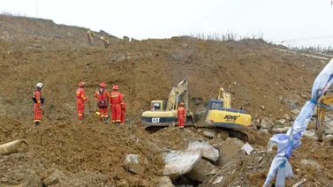 Derrumbe en provincia china cobra múltiples víctimas