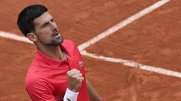 ¡Todo un personaje! Esto dijo Novak Djokovic tras avanzar de ronda en Roland Garros