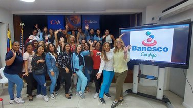 Banesco apoya ideas de la mujer emprendedora venezolana