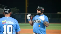 ¡Qué Guerreros ni qué Guerreros! Unos Delfines sin piedad les propinaron nocaut del bueno