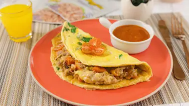 Omelet de atún para un desayuno fitness Omelet de atún para un desayuno fitness