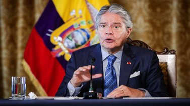 Lasso decreta una nueva ley tras disolver el Parlamento de Ecuador