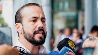 Alcalde ecuatoriano sufre atentado en su primer día de trabajo