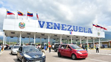 Conoce la nueva normativa para vehículos venezolanos en Colombia (+Detalles)