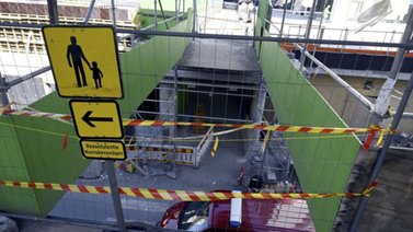 Derrumbe de un puente en Finlandia deja múltiples heridos