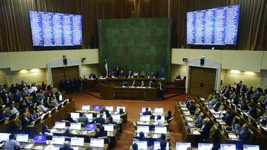 Cámara de diputados aprueba aumento salarial en Chile: Sepa a partir de cuándo