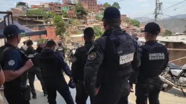 LO ÚLTIMO| "Toque de queda" Despliegan operativo policial en El Valle (Imágenes) LO ÚLTIMO| "Toque de queda" Despliegan operativo policial en El Valle (Imágenes)