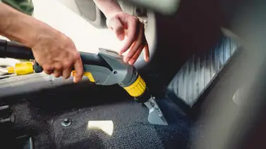 Cómo mantener limpias las alfombras del carro Cómo mantener limpias las alfombras del carro