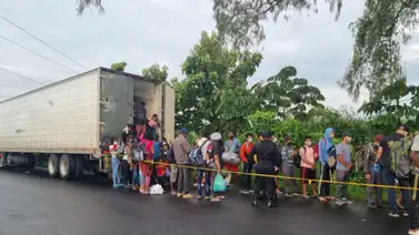 Hallan más de un centenar de migrantes en la cabina de un tráiler: Llevaban esta dirección Hallan más de un centenar de migrantes en la cabina de un tráiler: Llevaban esta dirección