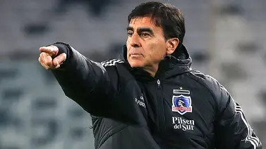 El DT del Colo Colo de Chile exigió esta petición al gobierno chileno El DT del Colo Colo de Chile exigió esta petición al gobierno chileno
