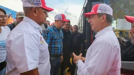 Entregan esta cantidad de autobuses para la ruta de transporte en Barinas