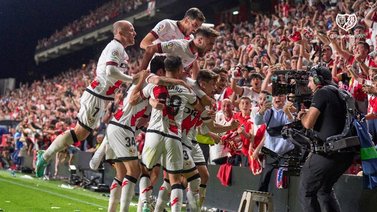 ¡Le cayó un Rayo al Barcelona! Los culés sufrieron en Vallecas