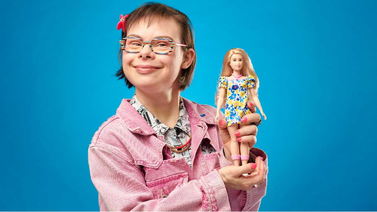Conoce los detalles de la nueva Barbie Fashionista con síndrome de Down
