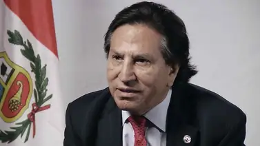 Alejandro Toledo llegó en silla de ruedas a Los Ángeles para su extradición a Perú (+Fotos) Alejandro Toledo llegó en silla de ruedas a Los Ángeles para su extradición a Perú (+Fotos)