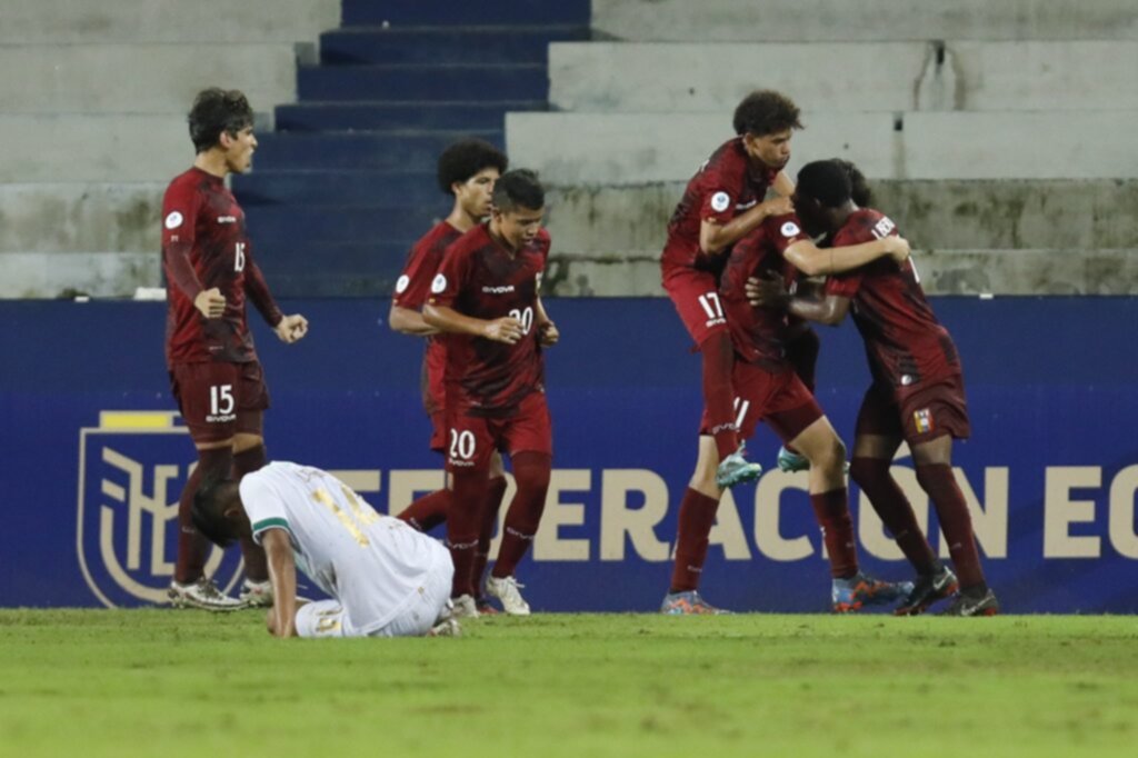 ¡A por el Mundial! La Vinotinto reta a Paraguay en el hexagonal final del Sudamericano Sub17 ¡A por el Mundial! La Vinotinto reta a Paraguay en el hexagonal final del Sudamericano Sub17