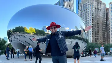 “Del suelo al cielo”: Lo nuevo de este cantautor venezolano “Del suelo al cielo”: Lo nuevo de este cantautor venezolano