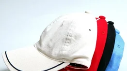 Consejos para lavar las gorras deportivas