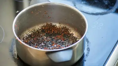 Recupera fácilmente tus ollas quemadas Recupera fácilmente tus ollas quemadas