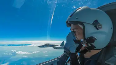 China cruzó línea medía del estrecho de Taiwán (+Detalles) China cruzó línea medía del estrecho de Taiwán (+Detalles)