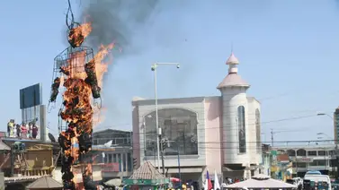 ¡Este domingo es la quema de Judas! Pero, ¿De dónde viene la tradición? Déjame y te lo cuento: ¡Este domingo es la quema de Judas! Pero, ¿De dónde viene la tradición? Déjame y te lo cuento:
