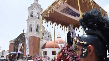México fortifica su fe con mutitudinaria procesión por Semana Santa