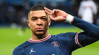 ¡Se molestó el niño! Mbappé criticó el uso de su imagen en un anuncio de su propio club ¡Se molestó el niño! Mbappé criticó el uso de su imagen en un anuncio de su propio club