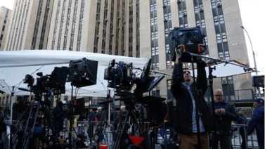 ¿Medios de EEUU podrán transmitir la lectura de cargos a Donald Trump?