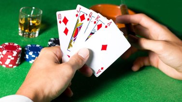 Póker: Un juego más allá del azar