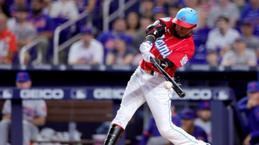 Luis Arráez destaca en el comienzo de temporada en MLB