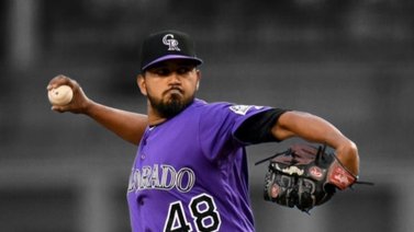 Germán Márquez lanza un juegazo y gana el primero del año