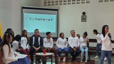 Venemergencia empodera a las niñas de Catia como referentes en tecnología y liderazgo