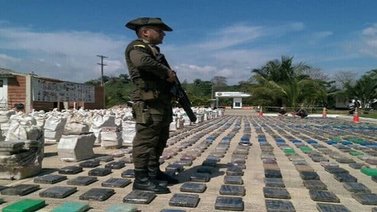 Incautan gran cantidad de toneladas de cocaína en la frontera colombiana con Ecuador