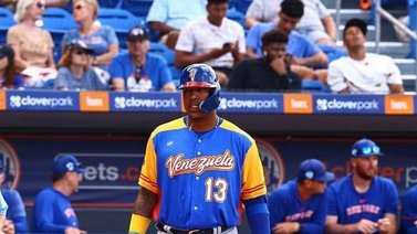 ¡No para de batear! Salvador Pérez brilla en el Spring Training