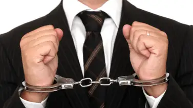 ANÁLISIS: Escándalos de corrupción desempolvan los "delitos de cuello blanco" ANÁLISIS: Escándalos de corrupción desempolvan los "delitos de cuello blanco"