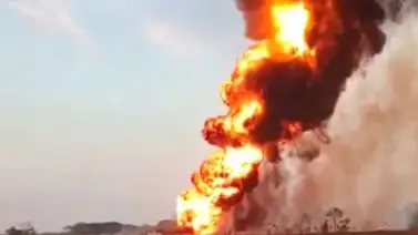 Registran incendio en oleoducto de refinería El Toreño (+Video) Registran incendio en oleoducto de refinería El Toreño (+Video)
