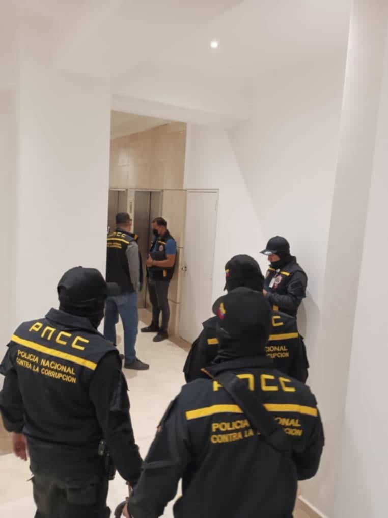 Cae uno de los hermanos Perdomo: Policía anticorrupción lo detuvo por legitimación Cae uno de los hermanos Perdomo: Policía anticorrupción lo detuvo por legitimación