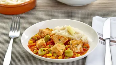 Sencillo estofado de pollo casero Sencillo estofado de pollo casero