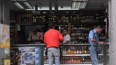 ¿Quieres vender licores? Estos son los permisos que necesitas ¿Quieres vender licores? Estos son los permisos que necesitas