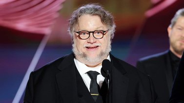 Guillermo del Toro inaugura Premios Oscar 2023