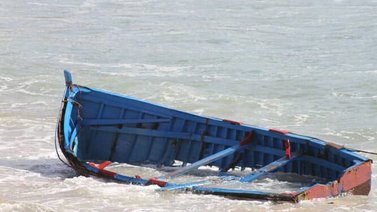 ¡Tragedia! Naufragio mortal de migrantes en California