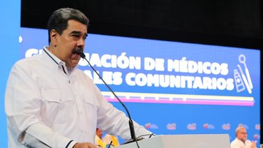 ¡Atención! Maduro giró instrucciones con respecto a los métodos educativos