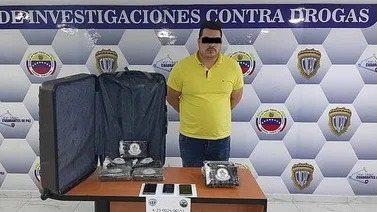 ¡Capturado! Llevaba cocaína oculta dentro de su vehículo