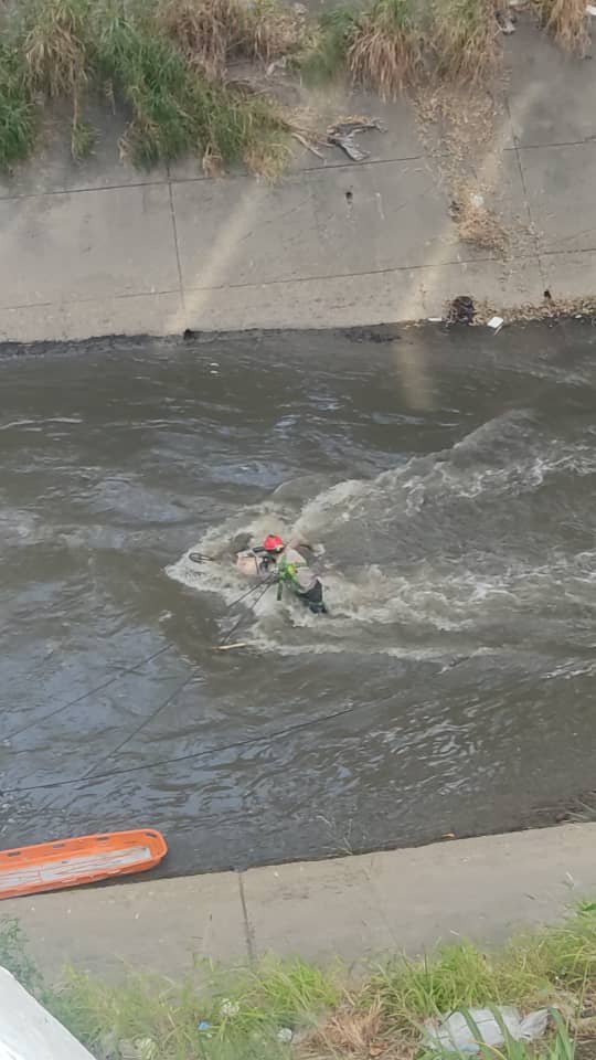 Hallaron cadáver de un hombre en el río Guaire (+Detalles) Hallaron cadáver de un hombre en el río Guaire (+Detalles)